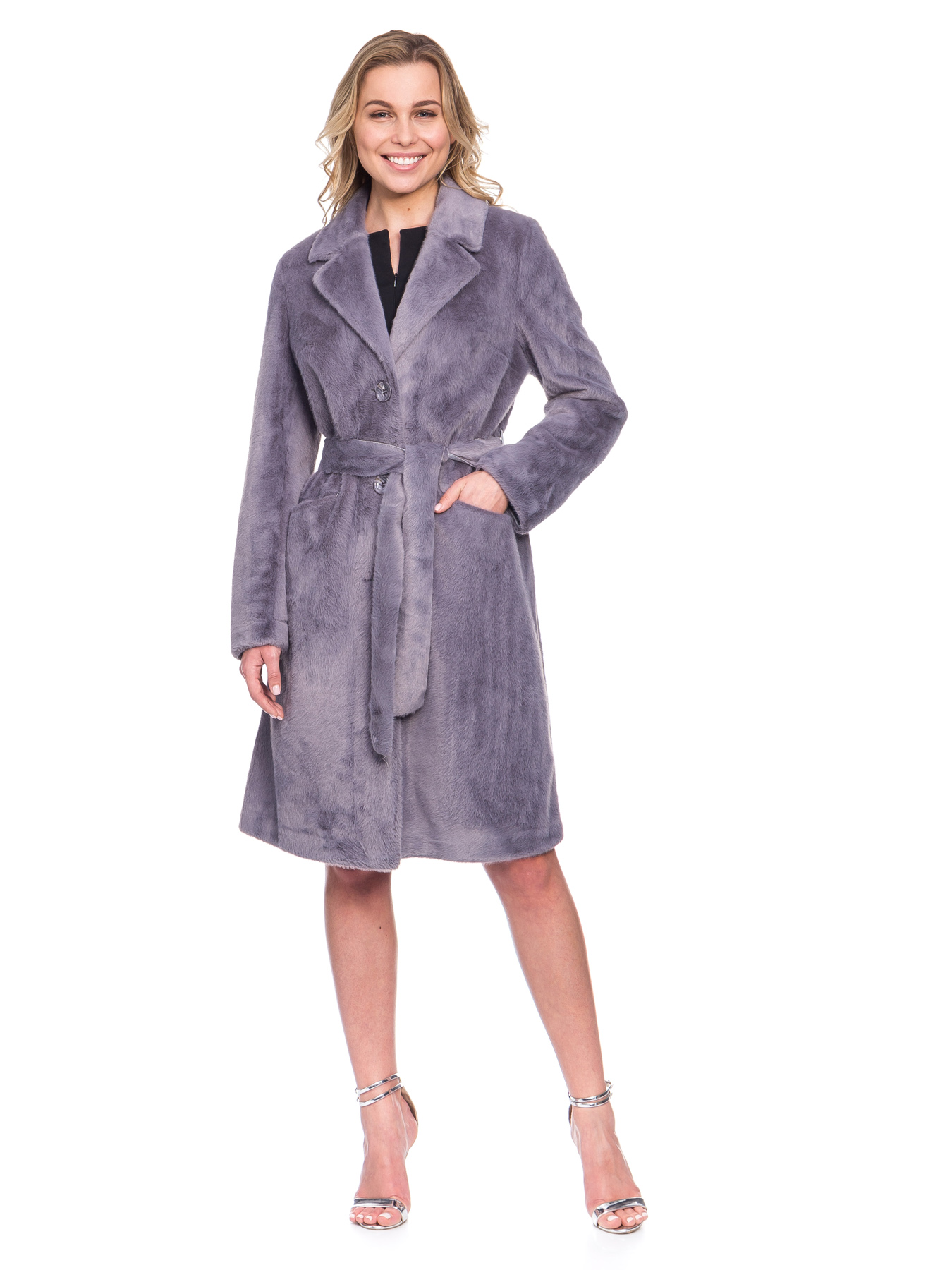 Женское демисезонное пальто из эко-меха с поясом